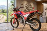 Honda CRF 300L 2026 Estilo contemporáneo y versatilidad total